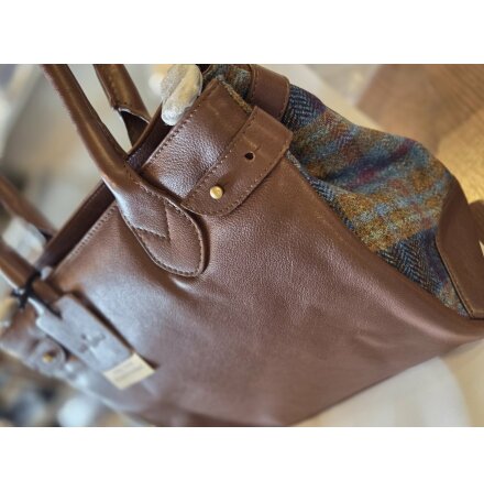 Ella - Rymlig handvska i brunt lder &amp; Fruin Tweed